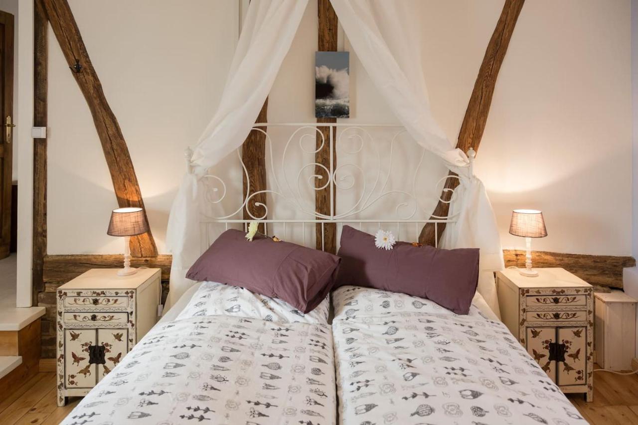 Gemuetliche Fachwerkwohnung Alfter Экстерьер фото